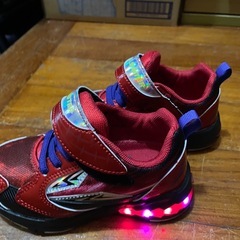 新品 キラキラ光る靴 16の画像