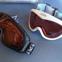 スキースノボ ゴーグル AXE 2個セット 多分ジュニア用  古い物ですが未使用品 の画像