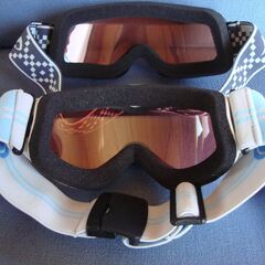 スキースノボ ゴーグル AXE 2個セット 多分ジュニア用  古い物ですが未使用品 の画像