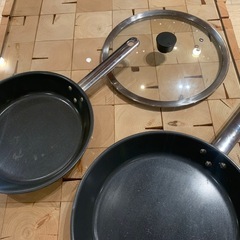 IKEA　イケア　フライパン 2点セット 蓋付き 調理器具 キッチン用品の画像