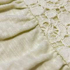 90USED 黄色のトップスの画像