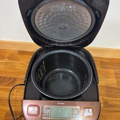 象印 マイコン炊飯ジャー NL-BC05（3合炊きの画像