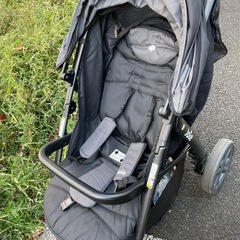 【ジョイー】3輪ベビーカー　ライトトラックスの画像