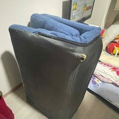 折りたたみベッドの画像