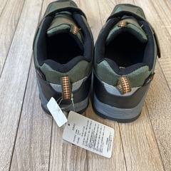 ♦︎⑤新品　スニーカーの画像