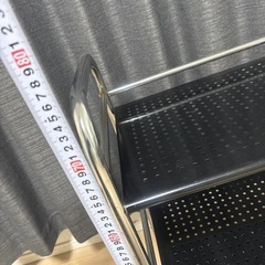 収納キャスター付き棚　使用感、サビありの画像