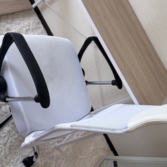 無料 オフィスチェアの画像