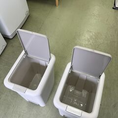 【リサイクルショップ ピカソ 小松原】🗑️✨幅35cmスリムペダルダストボックスホワイト✨🗑️★2355★の画像