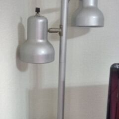 現在交渉中です。ライトスタンドの画像