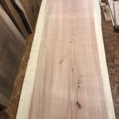 大特価 一枚板ダイニングローテーブル 近場配送無料☆の画像