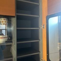 食器棚の画像