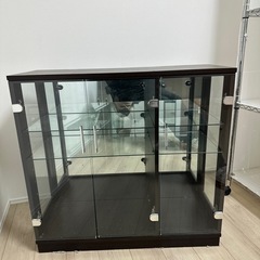 ガラス収納台【幅900/奥350/高865】mmの画像