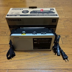 TOSHIBA TR-HR4 ホールムラジオの画像