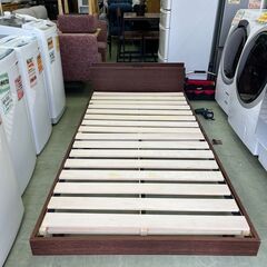 【リサイクルショップ ピカソ 小松原】🛏️✨美品‼️木製シングルベッド＋極厚OYTマットレス✨丸洗い洗浄済み🌈★9949★の画像