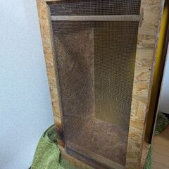 90cm×45cm×45cm　木製爬虫類ケージの画像