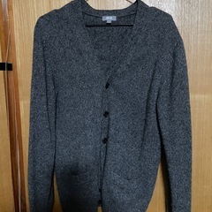 🉐UNIQLOカーディガン2着セット🉐の画像