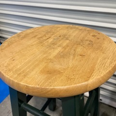 カウンターチェア 丸椅子　の画像