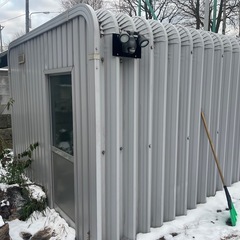 カスケード、電動シャッター付きがれーじガレージの画像