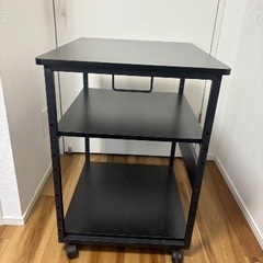 木製キャスター付きラックの画像