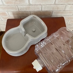 犬.猫/ペット水飲み器/中古品
の画像