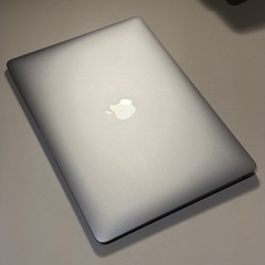 MacBook Air 13″ (2020) A2179 / i7 / 16GB / 256GB / シルバー の画像