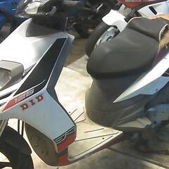 アプリリア SRモタード125 白 格安提供車 半額配送キャンペーン クランキング確認 期間限定 現状渡し諸経費￥0- 横浜 P-Yardの画像