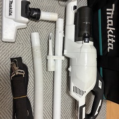 マキタ18v充電式掃除機の画像