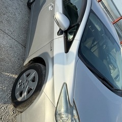 トヨタ プリウス シルバー 車検2年の画像
