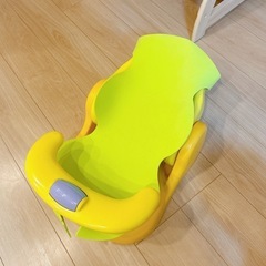 アップリカ　バスチェア