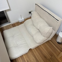 2人掛け　ソファーベッドの画像