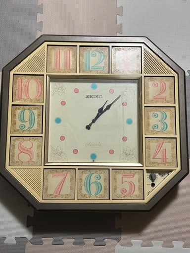 壁掛け 時計 からくり時計