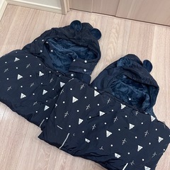 くまだっこひもカバー　抱っこ紐布団　1着1000円　　2着まであり　双子の画像