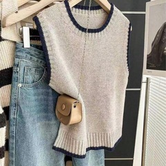 決まりました。レディース　ニットベストの画像