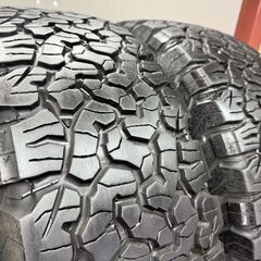 【BF Goodrich All-Terrain T/A K02 265/70R17】夏タイヤ【ナイトロパワー バレット M28 17インチ 8J6HPCD139.7+20】ランクルプラド STF055の画像
