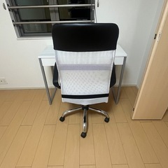 デスクチェアの画像