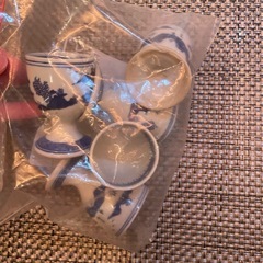 台湾の卵入れの皿の画像