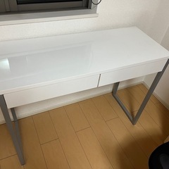 パソコン用机の画像