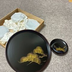 枝松沈金　銘々皿（５枚）とお盆セットの画像