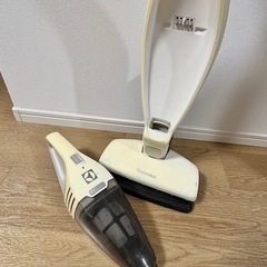 コードレス掃除機(ニトリ) ハンディ兼用の画像