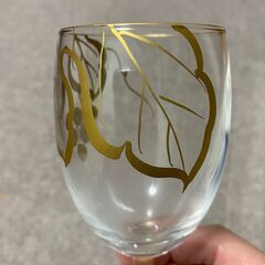 ワイングラス（６個）とホルダーの画像