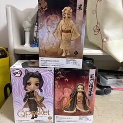 新品未開封　鬼滅の刃フィギュア　禰󠄀豆子　胡蝶しのぶ　累3体セットの画像