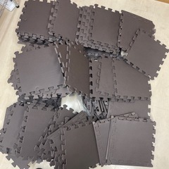 ジョイントマット98枚
の画像