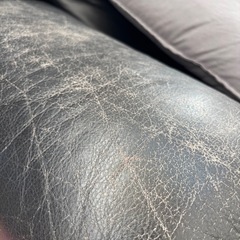 イタリア製レザーソファーの画像