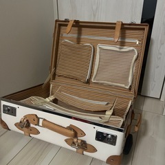 レトロ　スーツケース　キャリートランクの画像