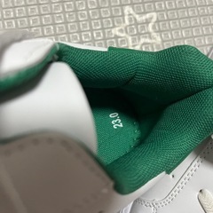 タグ付き　子ども用　22.23 靴　くつの画像