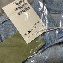 H &M145cm ジャケット　未開封の画像