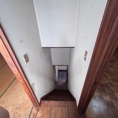 【6000円】階段廊下のクロスはがしとキッチンCFはがし - 手伝って/助けて