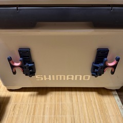 SHIMANOクーラーボックスの画像