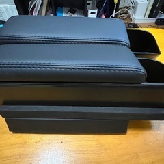 ハイエース　200系アームレスト　の画像