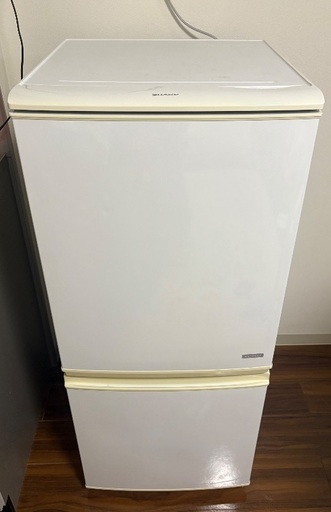 冷蔵庫　シャープ